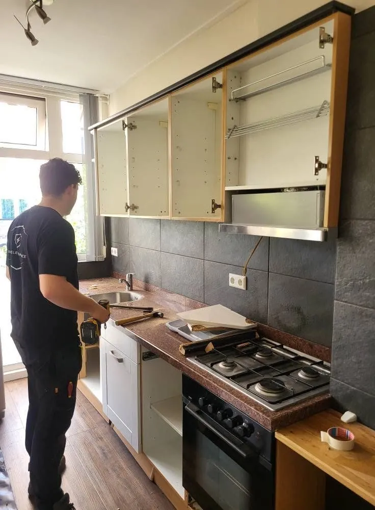 Complete keukenrenovatie — Voor
